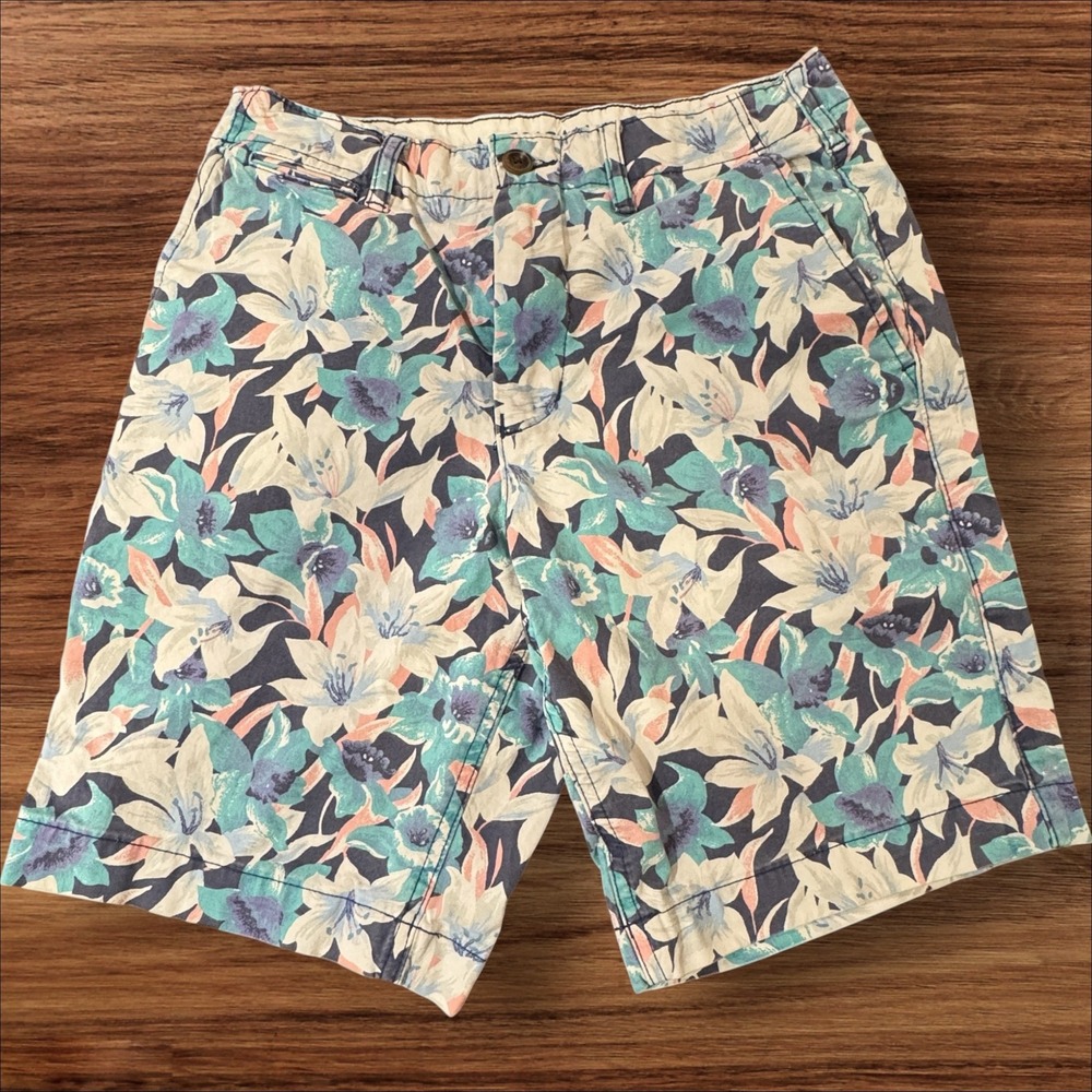 American Eagle Shorts Men's 28 Floral Next Level Flex Chino Summer Preppy